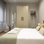 Espaciosa Casa Con 3 Dormitorios En Santander