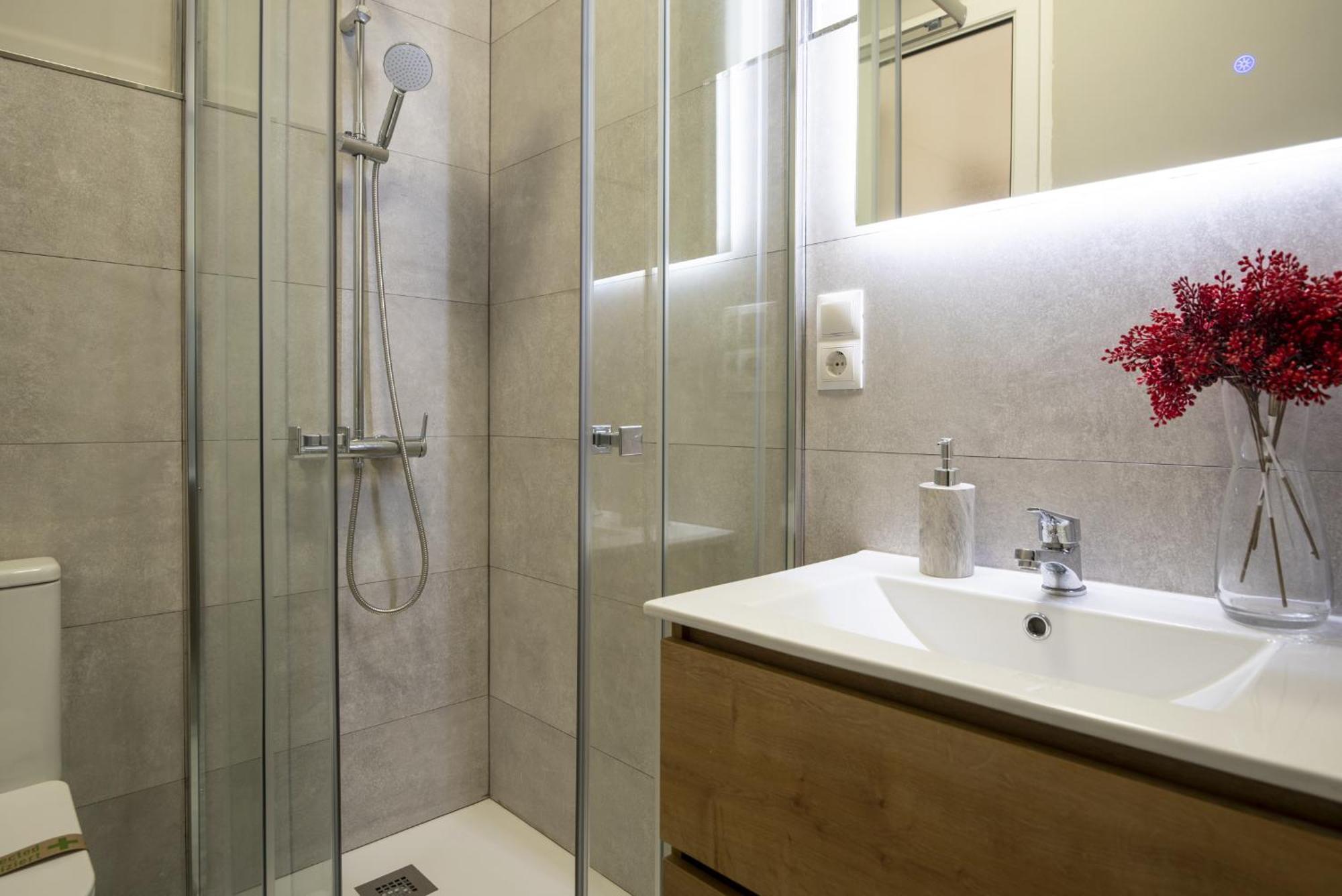 Espaciosa Casa Con 3 En Appartement Santander