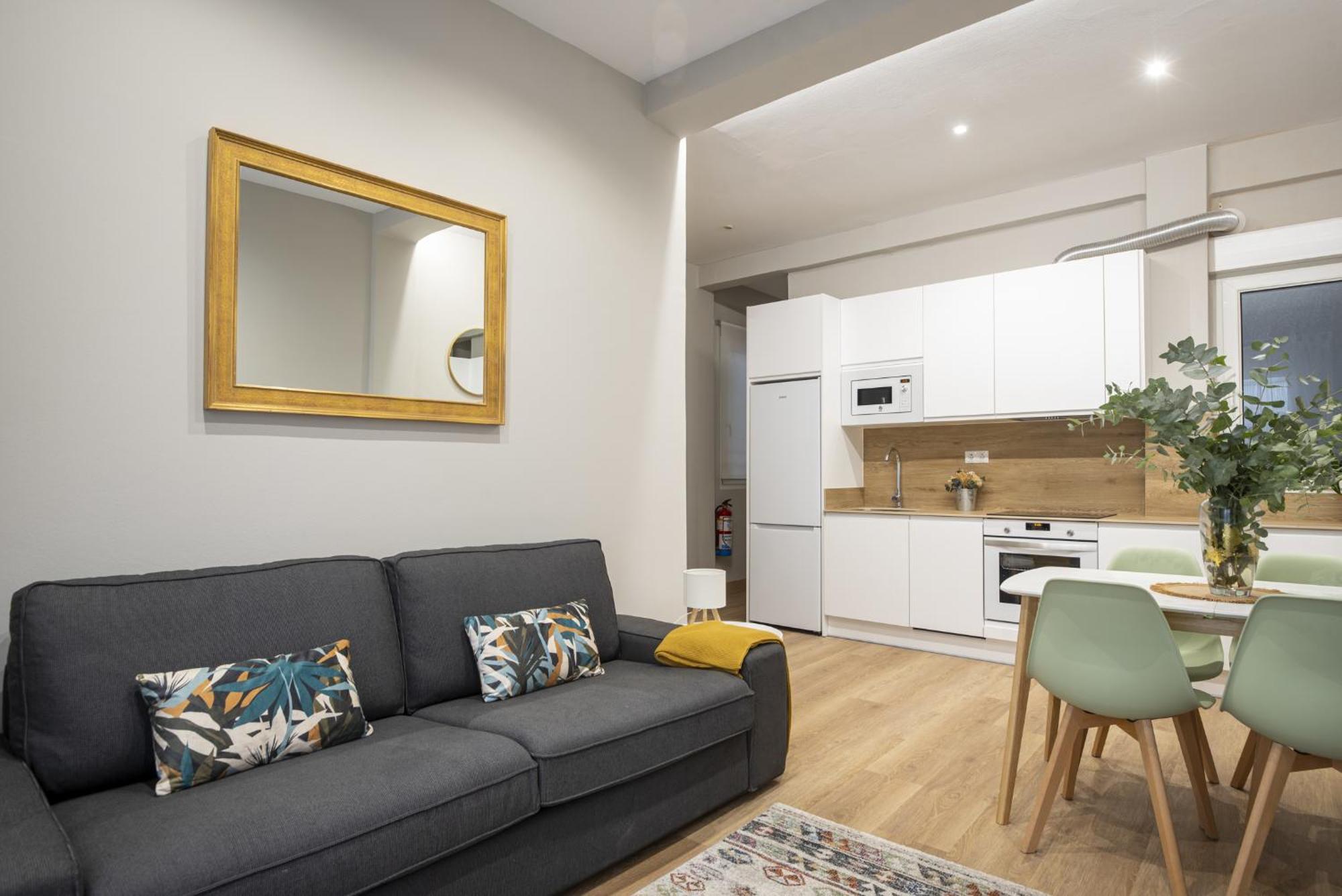 Espaciosa Casa Con 3 En Appartement *